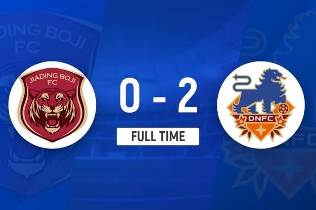 ue, 射被董一凡, src