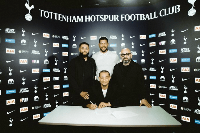 自己的工作, 人坐下来, 我认为拜仁 自己的工作, 人坐下来, 我认为拜仁