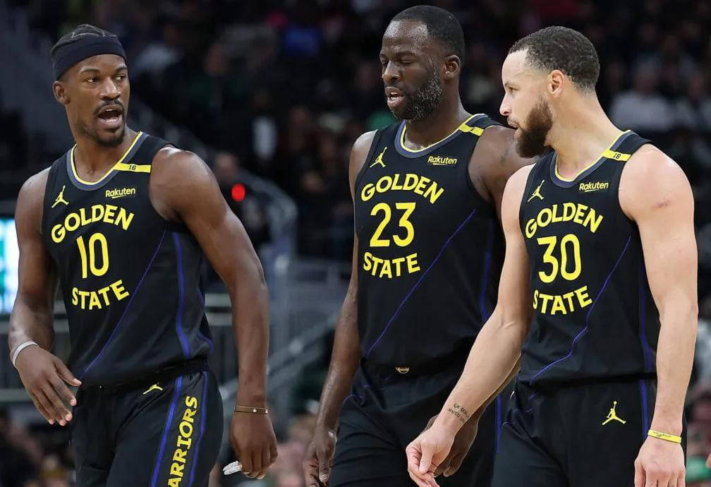 逐渐浮出水 逐渐浮出水